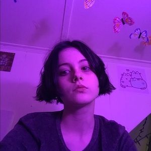 Meet your Posher, Julia